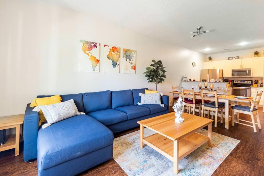 Super Comfy And Spacious 3 Bedroom 10 Minutes From Disney, With Major Shopping 4 Minutes Away كيسيمي المظهر الخارجي الصورة