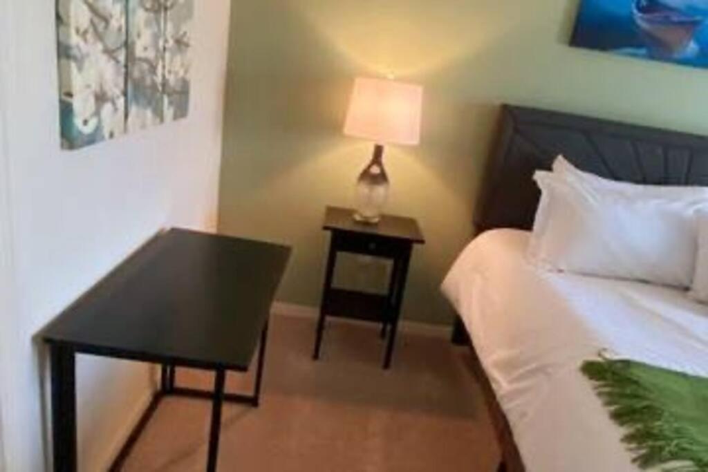 Super Comfy And Spacious 3 Bedroom 10 Minutes From Disney, With Major Shopping 4 Minutes Away كيسيمي المظهر الخارجي الصورة