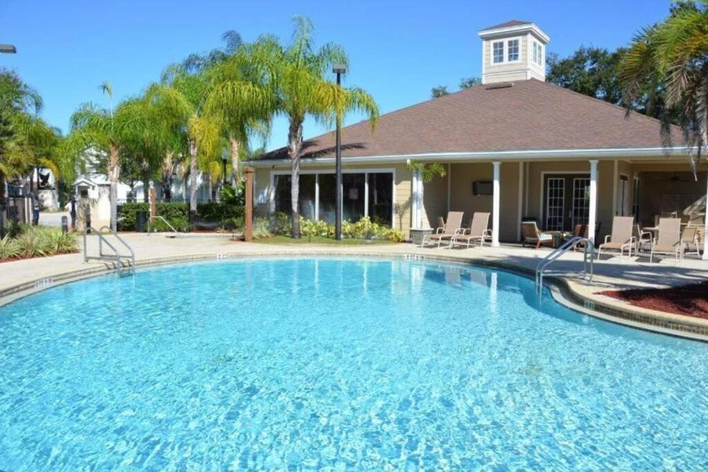 Super Comfy And Spacious 3 Bedroom 10 Minutes From Disney, With Major Shopping 4 Minutes Away كيسيمي المظهر الخارجي الصورة