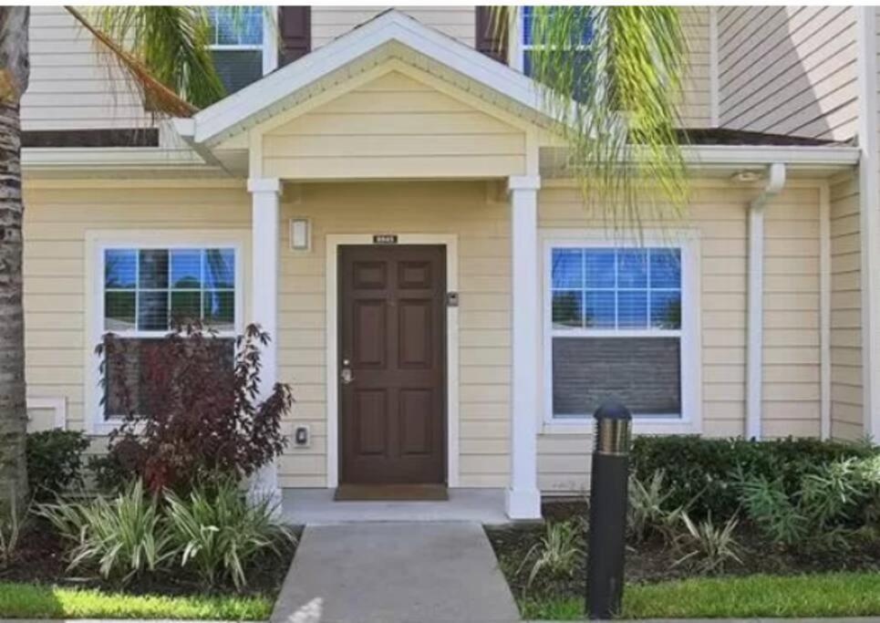 Super Comfy And Spacious 3 Bedroom 10 Minutes From Disney, With Major Shopping 4 Minutes Away كيسيمي المظهر الخارجي الصورة
